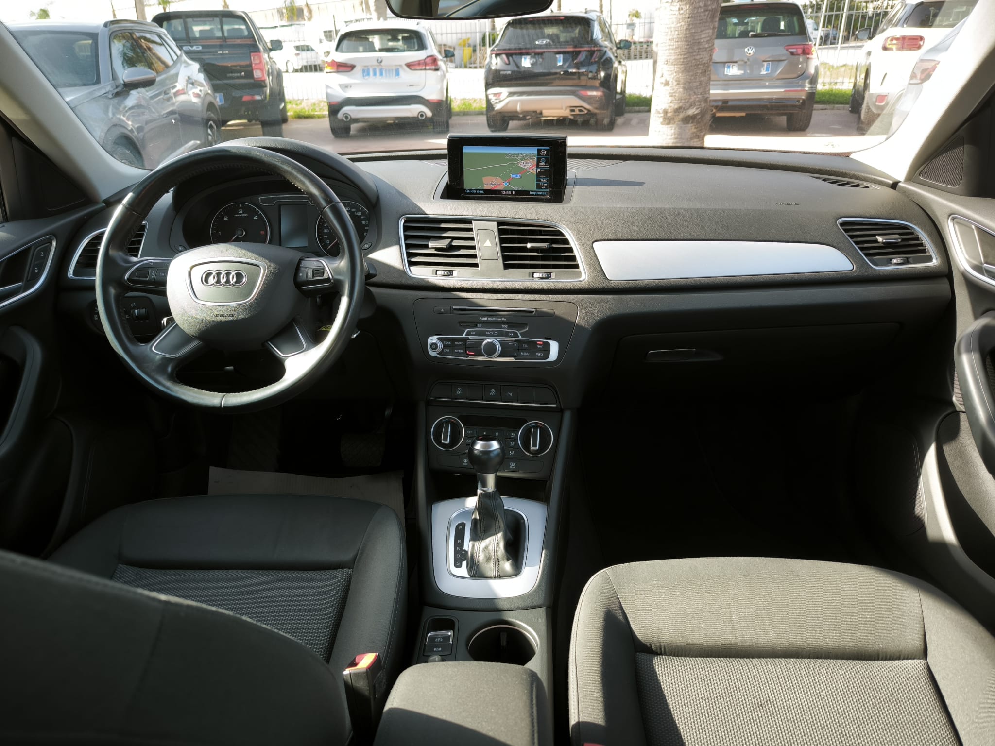 Audi Q3 2.0 TDI 150 CV S tronic Business