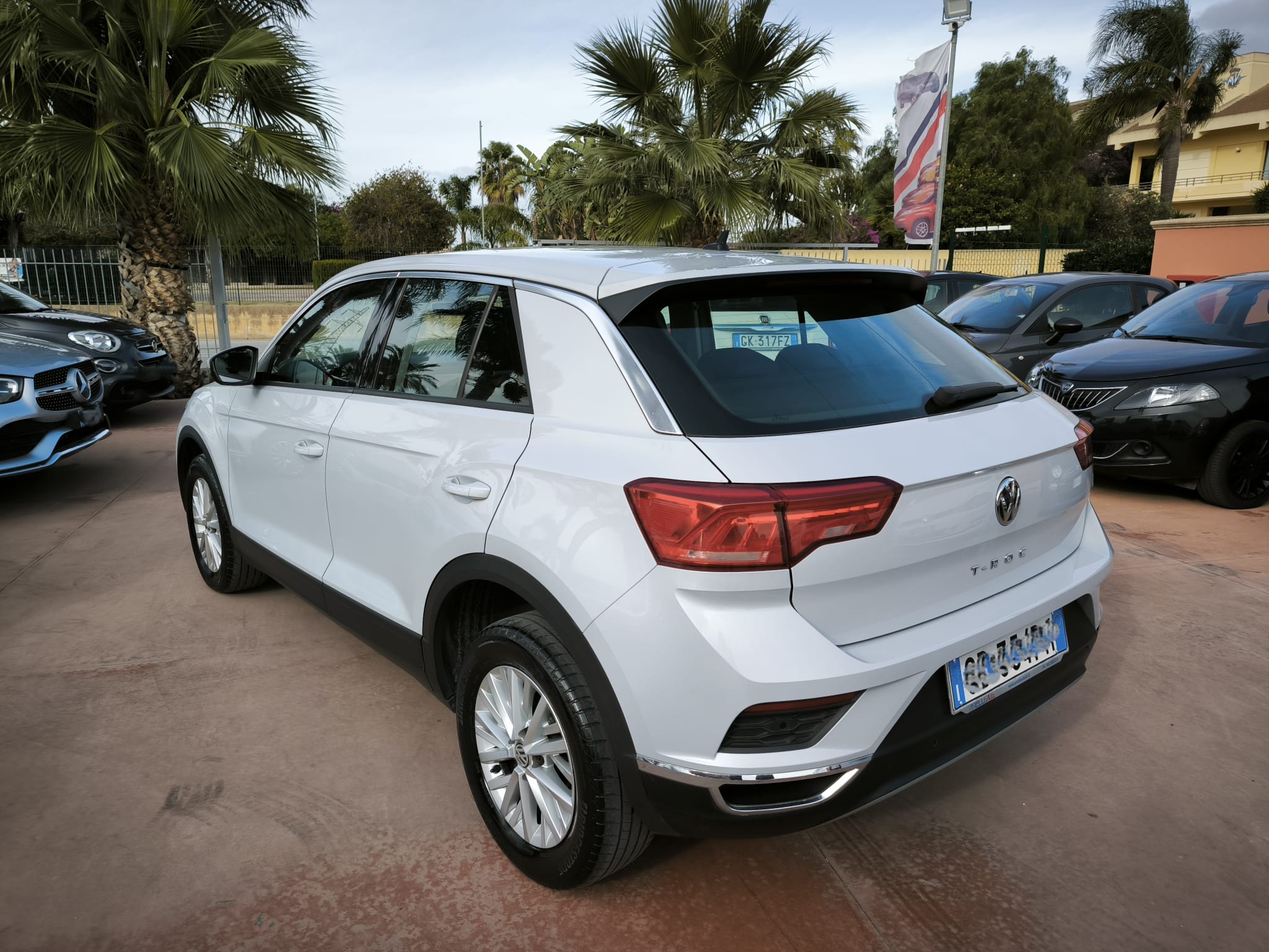 Volkswagen T-Roc 1.6 TDI SCR Business BlueMotion Technology