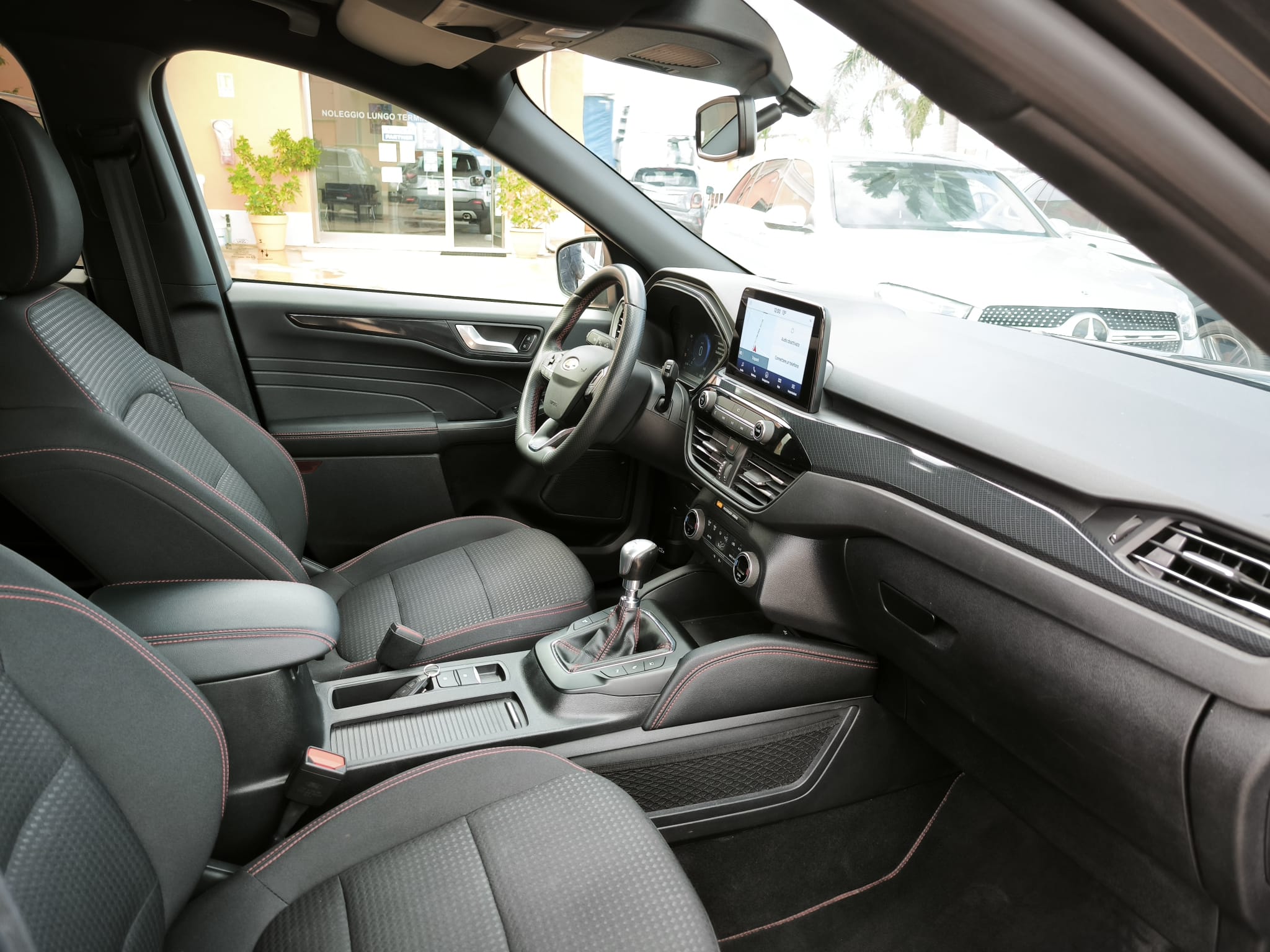 Ford Kuga 2.0 EcoBlue Hybrid 150 CV 2WD ST-Line