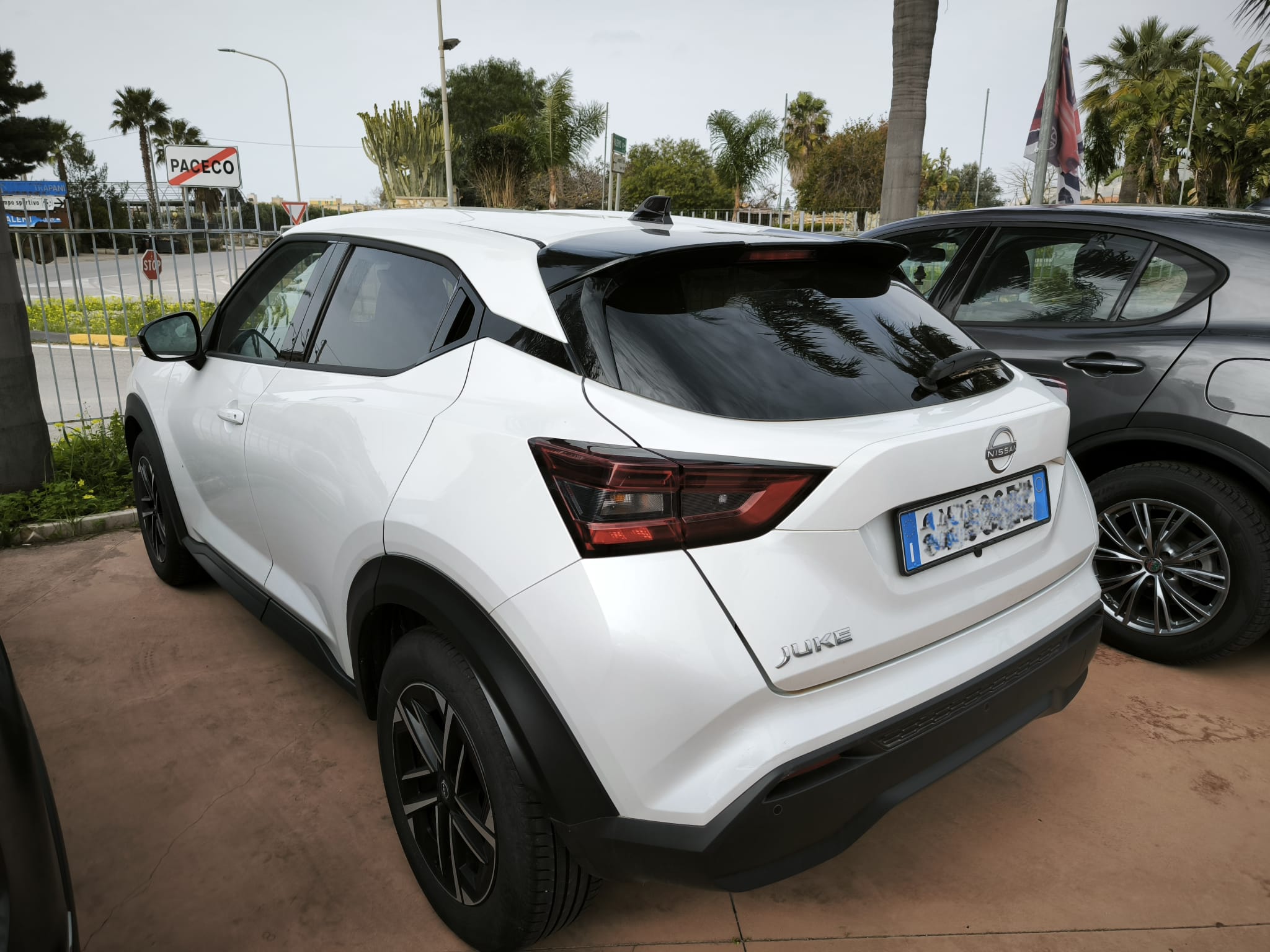 Nissan Juke 1.0 DIG-T 114 CV N-Connecta