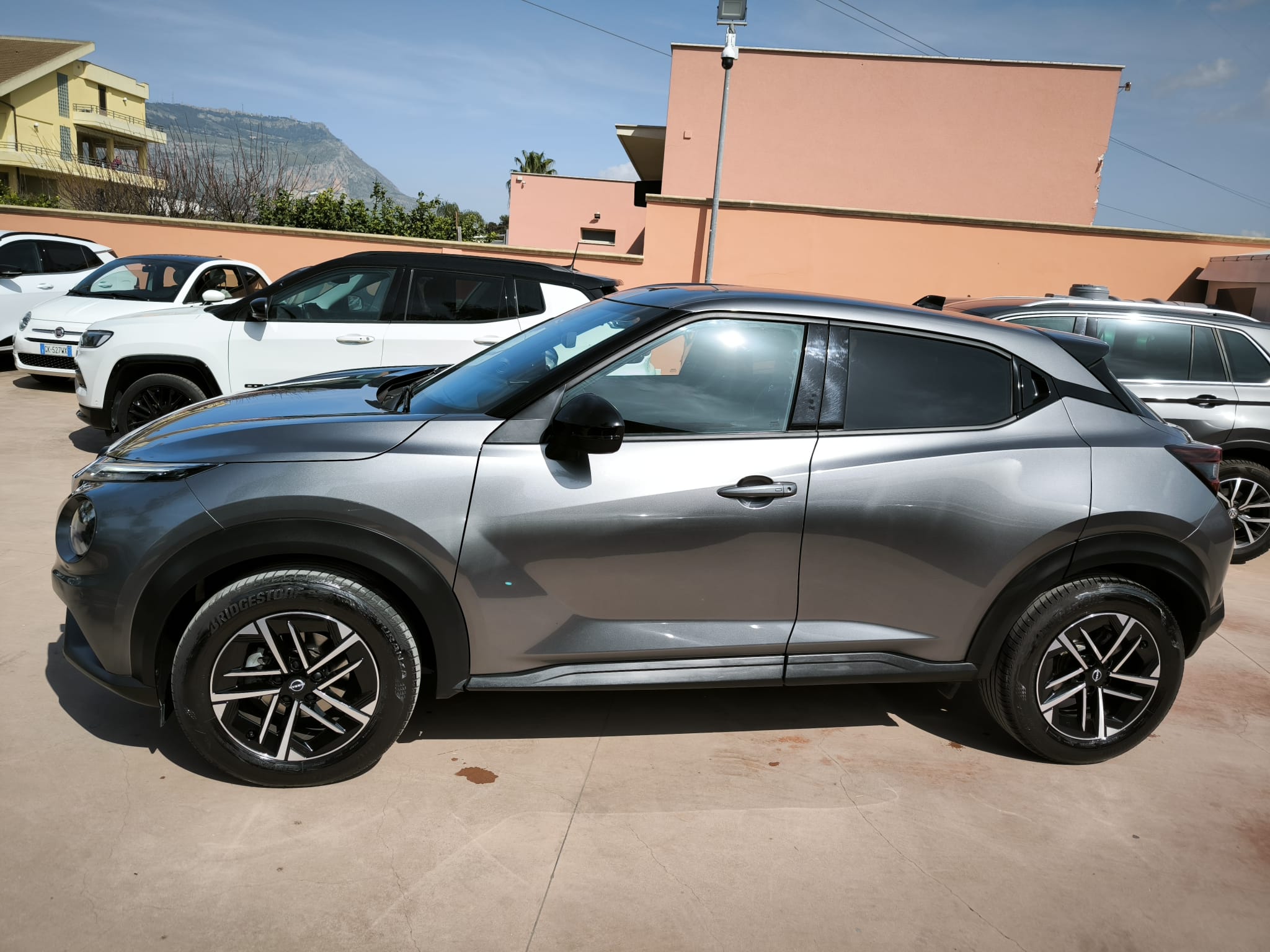 Nissan Juke 1.0 DIG-T 114 CV N-Connecta