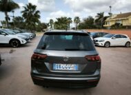 Volkswagen Tiguan 2.0 TDI SCR DSG Business BlueMotion Technology