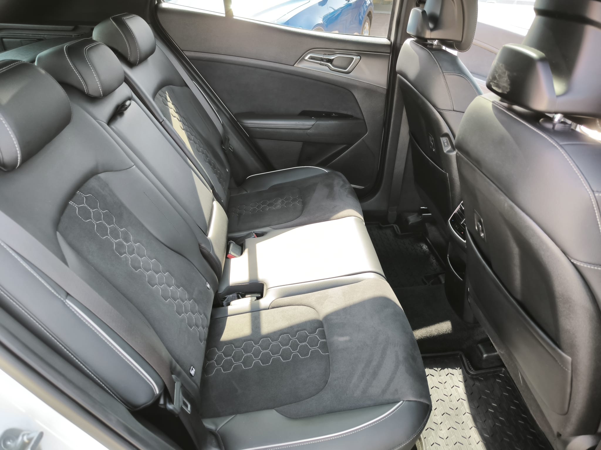 Kia Sportage 1.6 CRDi MHEV DCT GT-line Plus