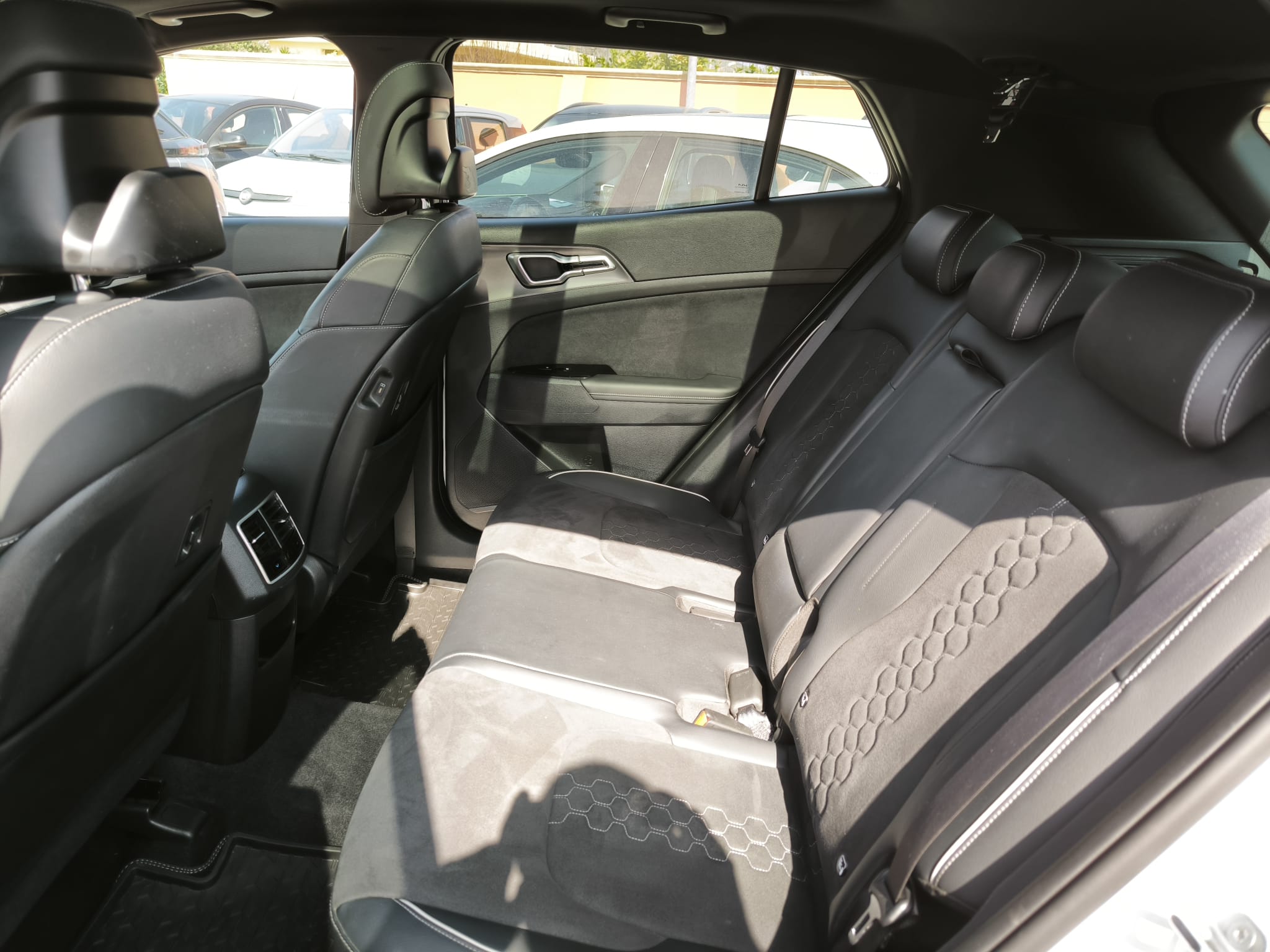 Kia Sportage 1.6 CRDi MHEV DCT GT-line Plus