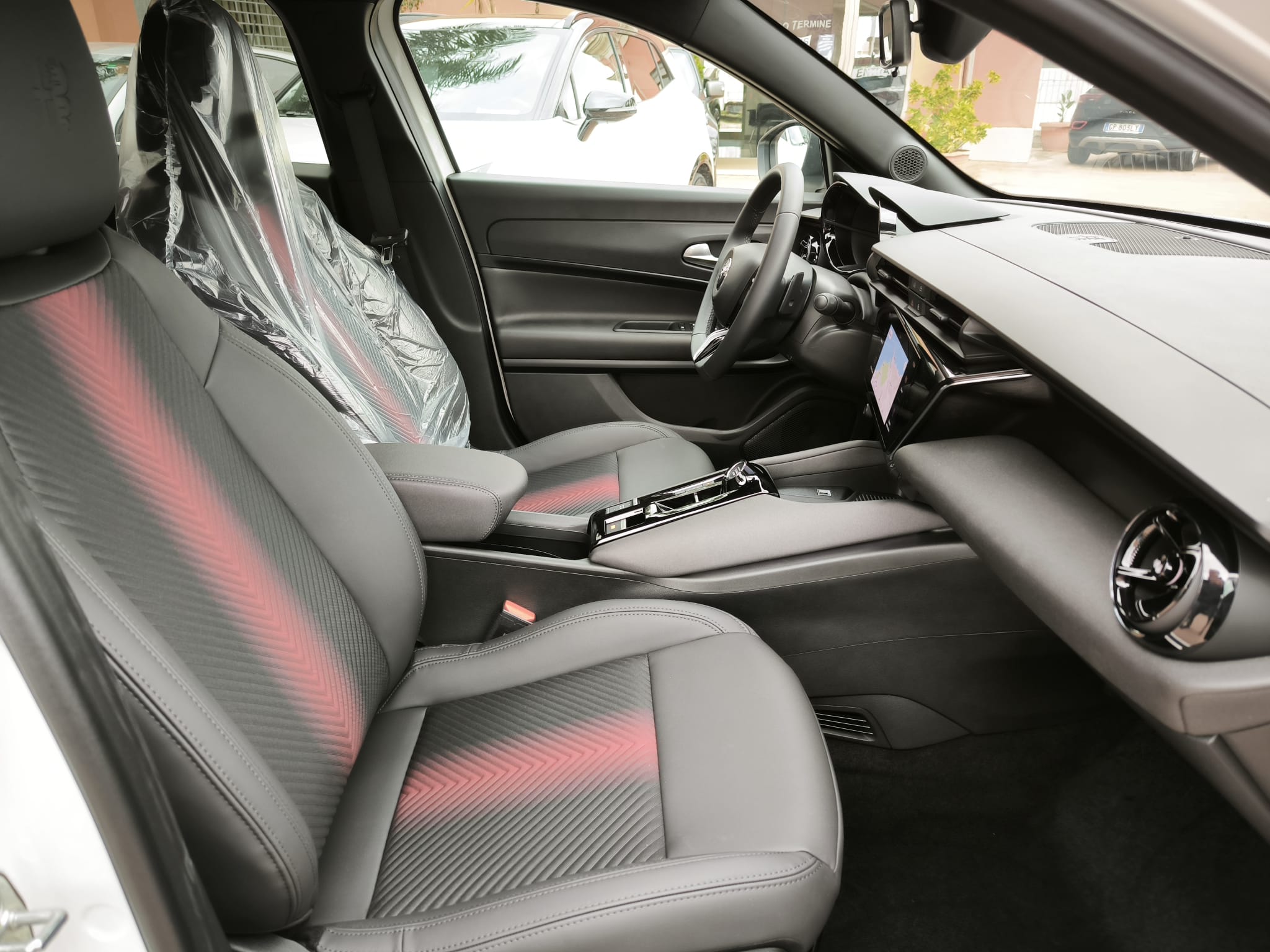 Alfa Romeo Junior 1.2 145 CV Hybrid eDCT6 Speciale