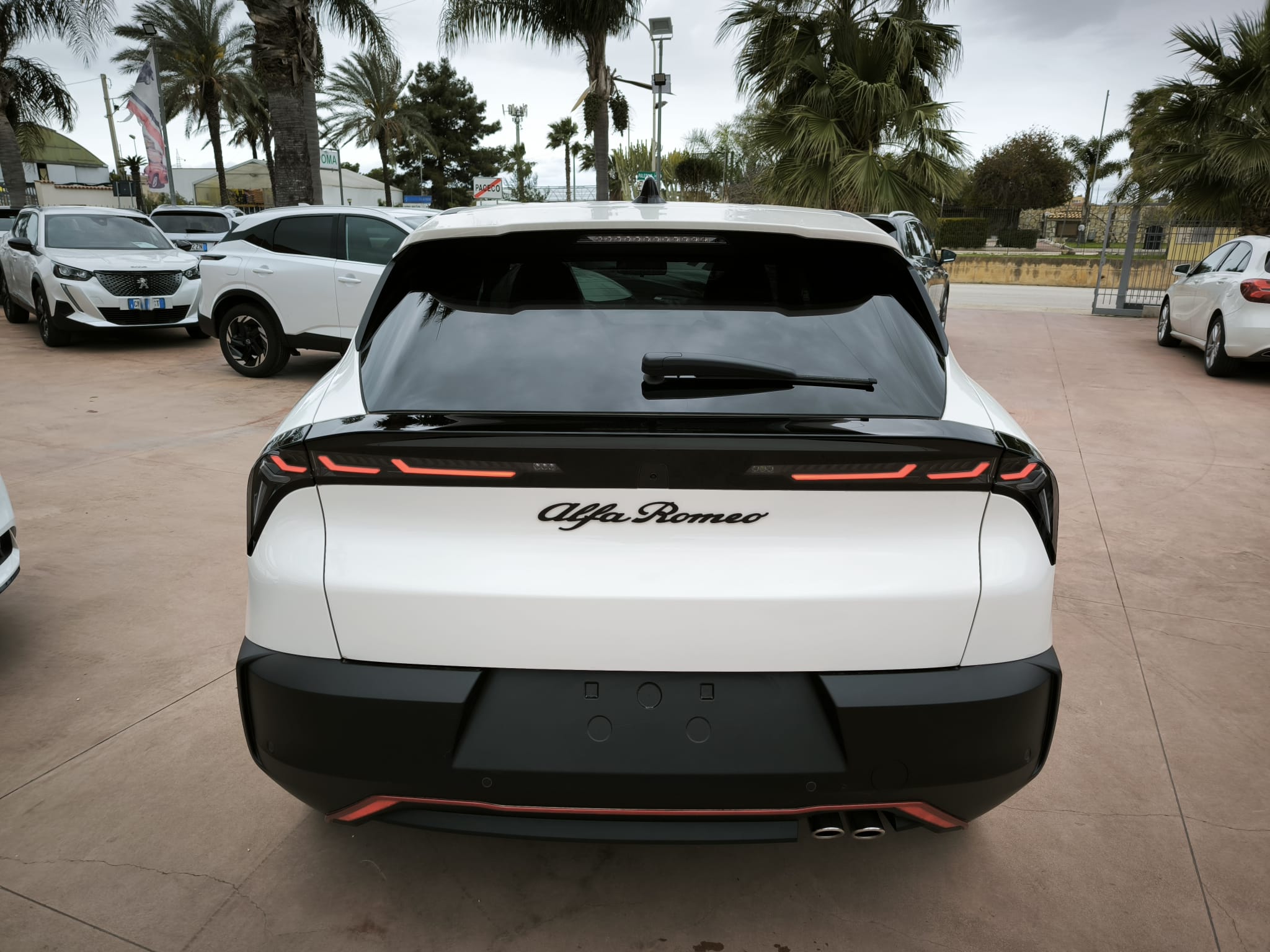 Alfa Romeo Junior 1.2 145 CV Hybrid eDCT6 Speciale