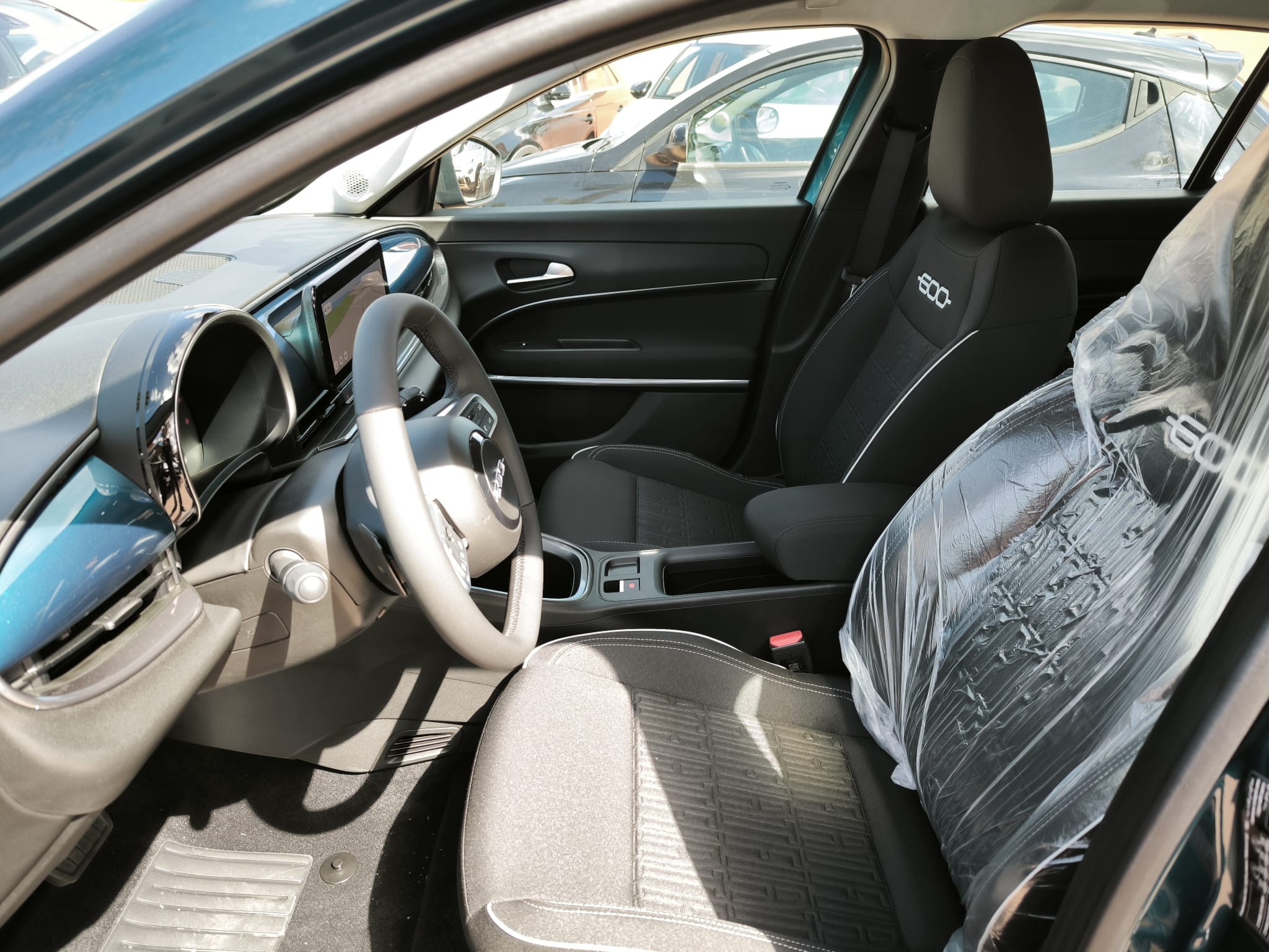 Fiat 600 Hybrid DCT MHEV Icon Plus