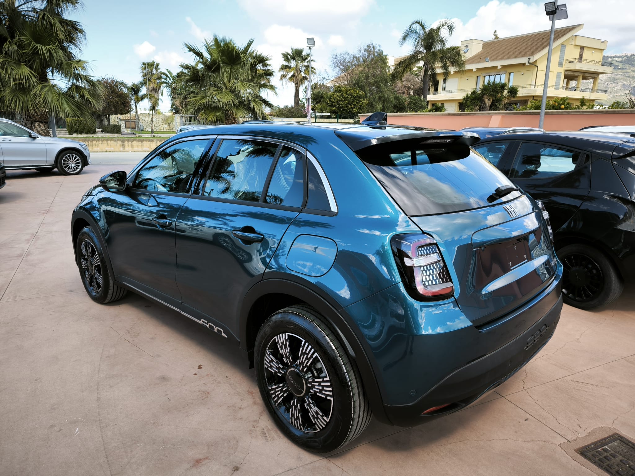 Fiat 600 Hybrid DCT MHEV Icon Plus