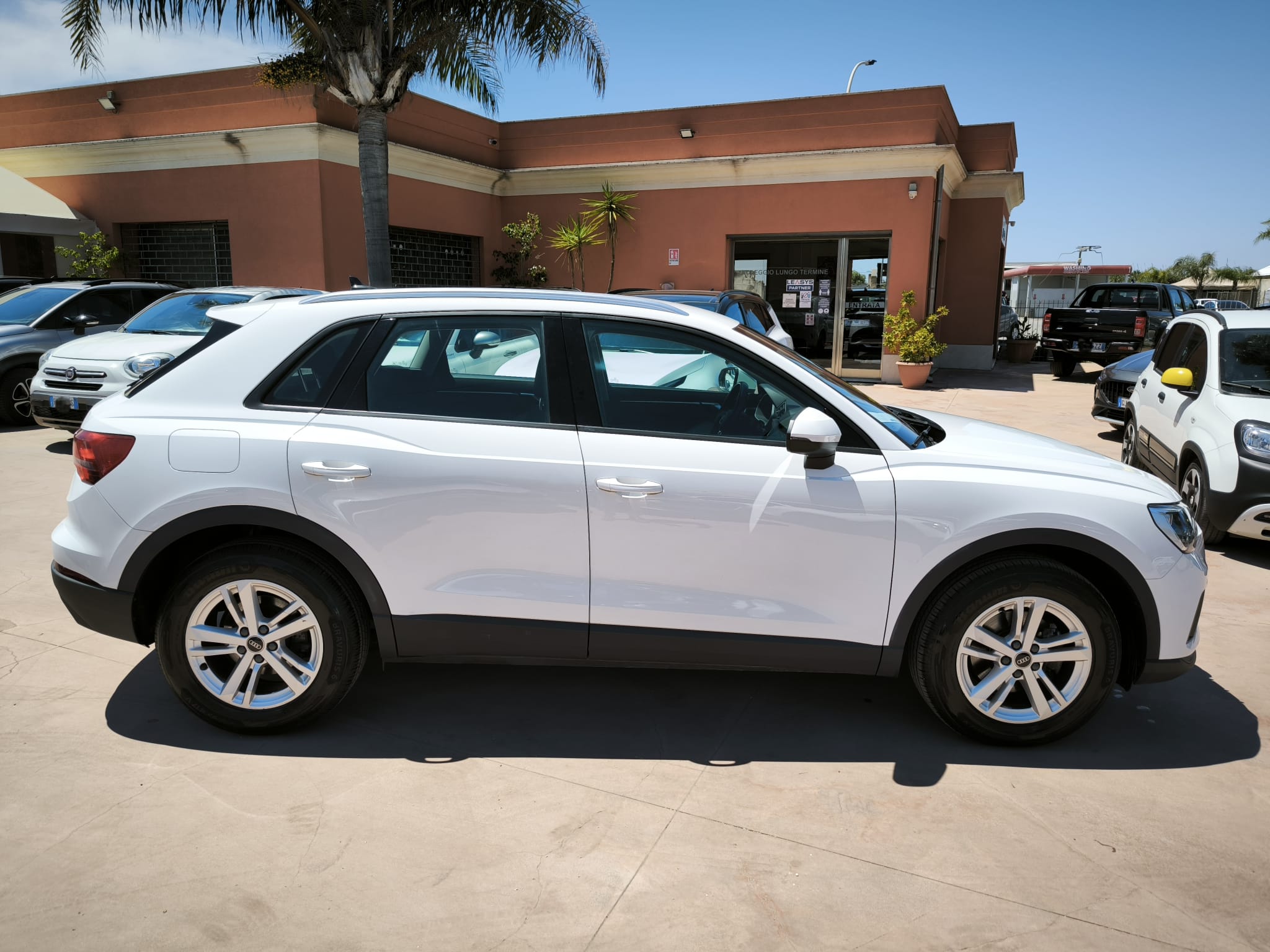 Audi Q3 35 TDI Business