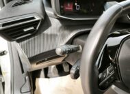 Peugeot 2008 PureTech 100 S&S Allure Pack