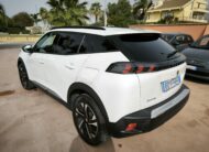 Peugeot 2008 PureTech 100 S&S Allure Pack