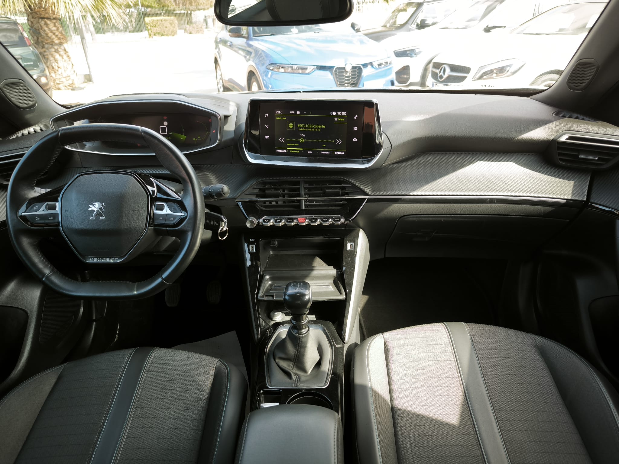 Peugeot 2008 PureTech 100 S&S Allure