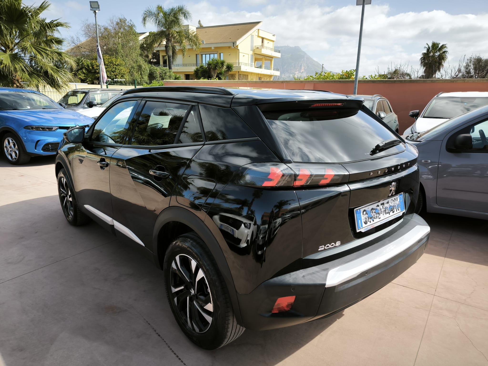 Peugeot 2008 PureTech 100 S&S Allure