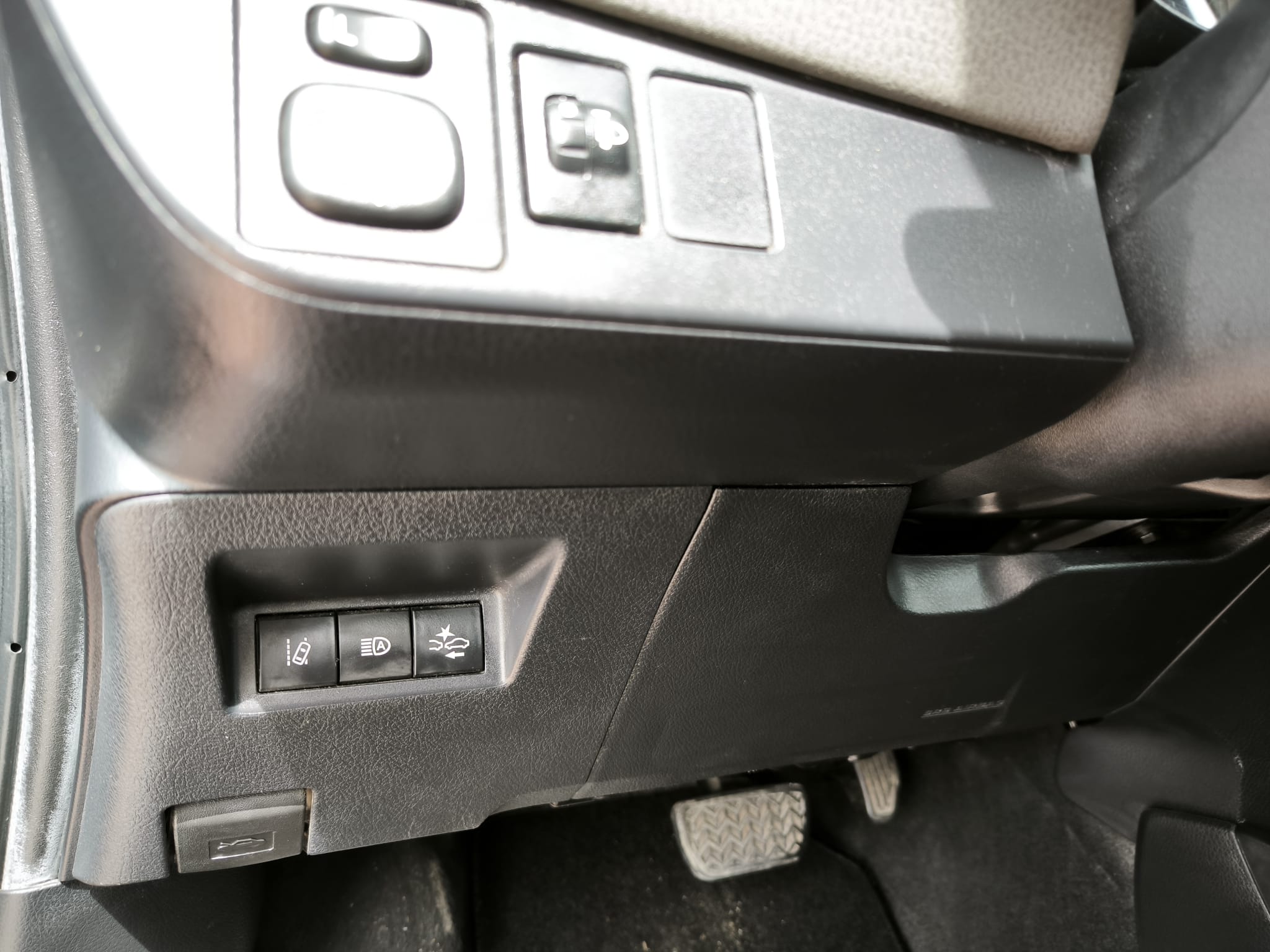 Toyota Yaris 1.5 Hybrid 5 porte Business