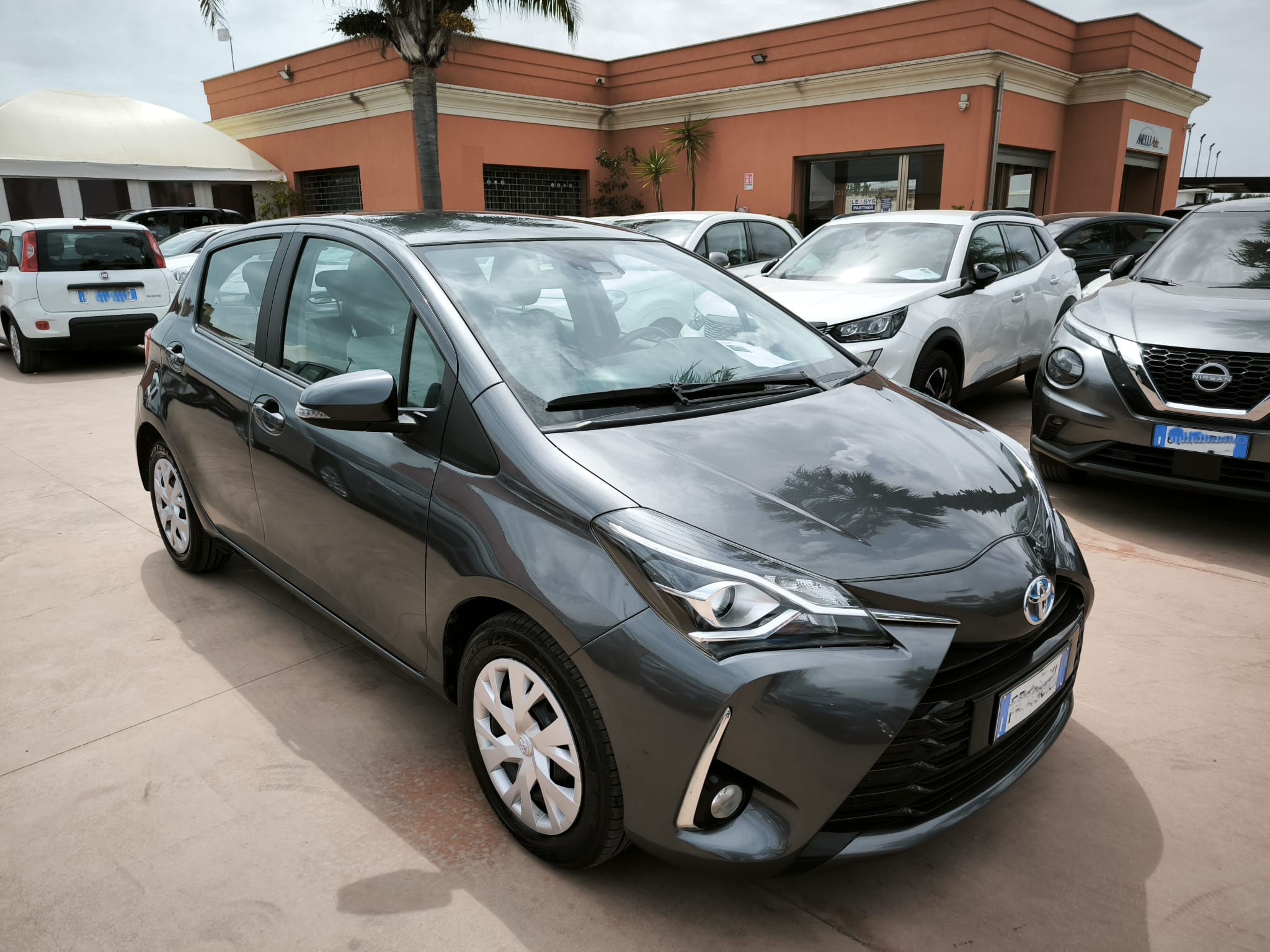 Toyota Yaris 1.5 Hybrid 5 porte Business