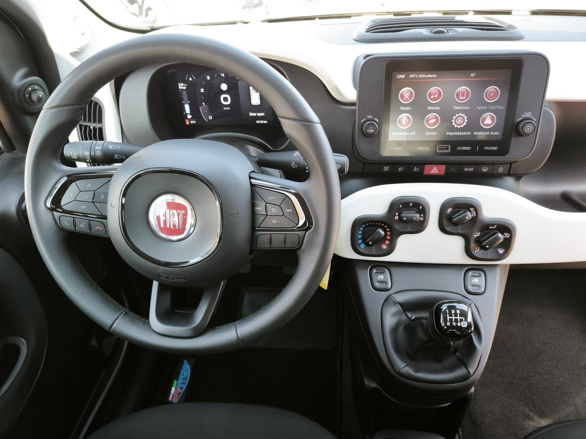 Fiat Panda 1.0 FireFly S&S Hybrid Pandina