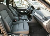 Audi Q3 2.0 TDI 120 CV Business