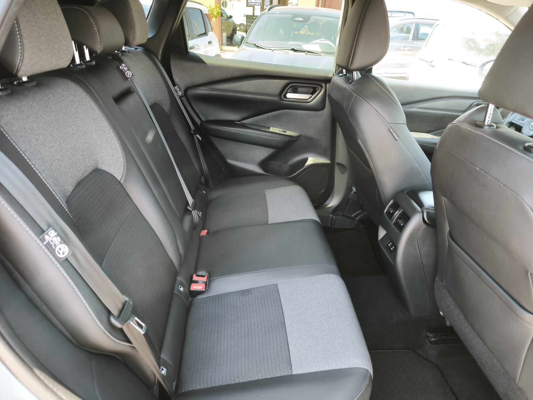 Nissan Qashqai MHEV 140 CV N-Connecta