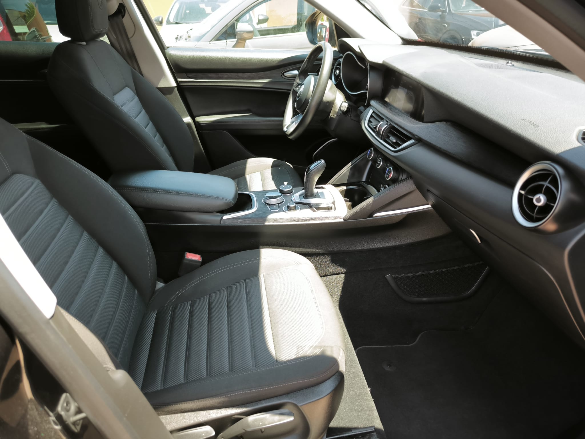 Alfa Romeo Stelvio 2.2 Turbodiesel 190 CV AT8 Q4 Business