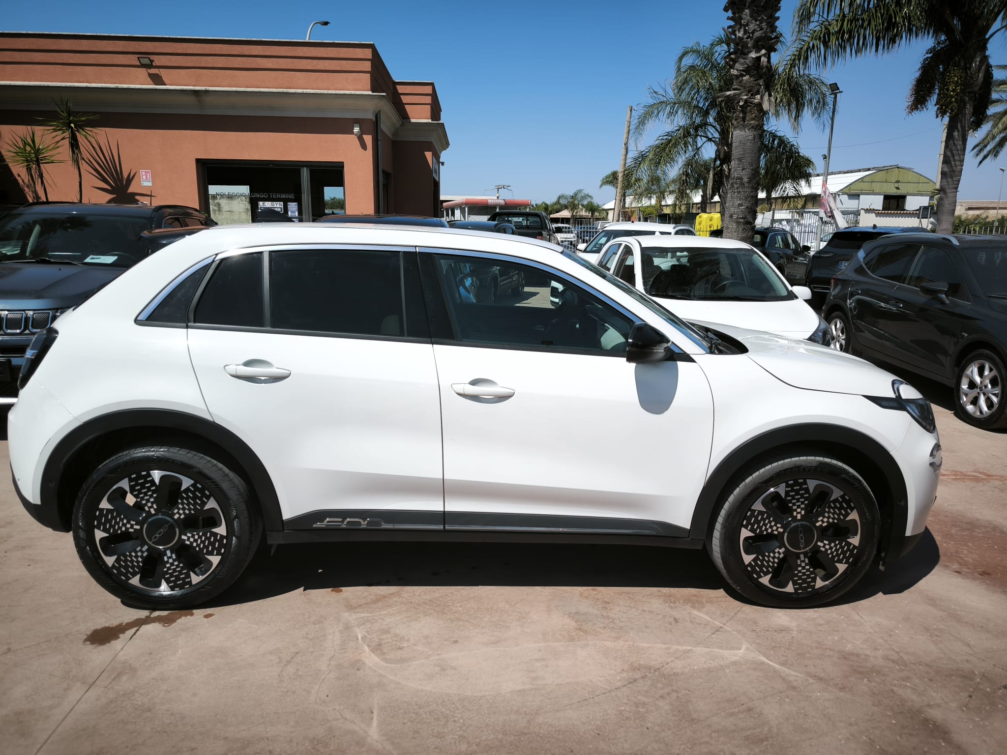 Fiat 600 Hybrid 110 CV DCT MHEV La Prima
