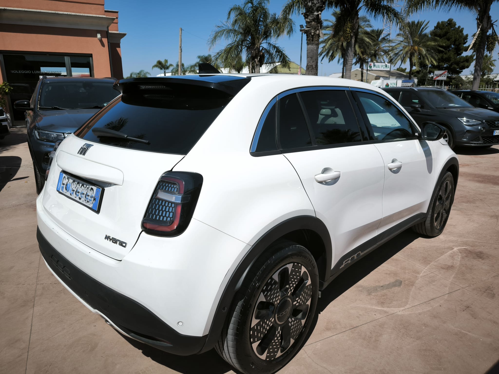 Fiat 600 Hybrid 110 CV DCT MHEV La Prima