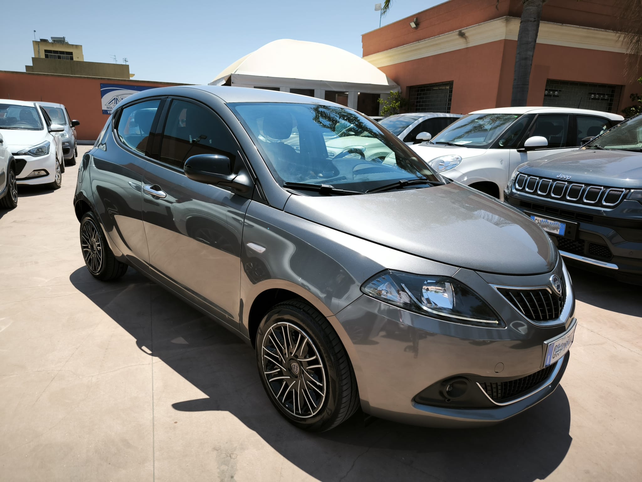 Lancia Ypsilon 1.0 FireFly 5 porte S&S Hybrid Gold