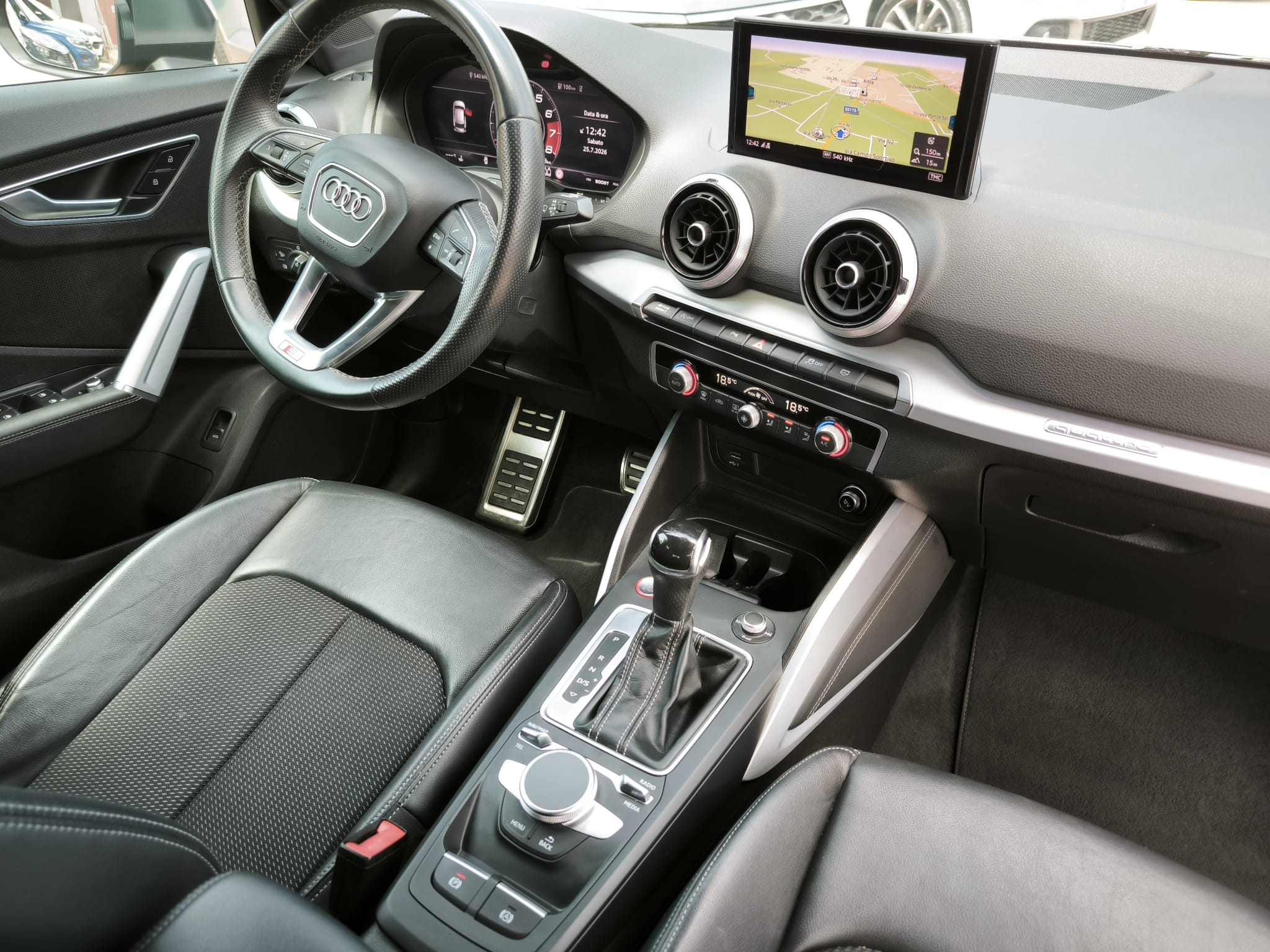 Audi  SQ2 TFSI Quattro S-tronic Sport Attitude