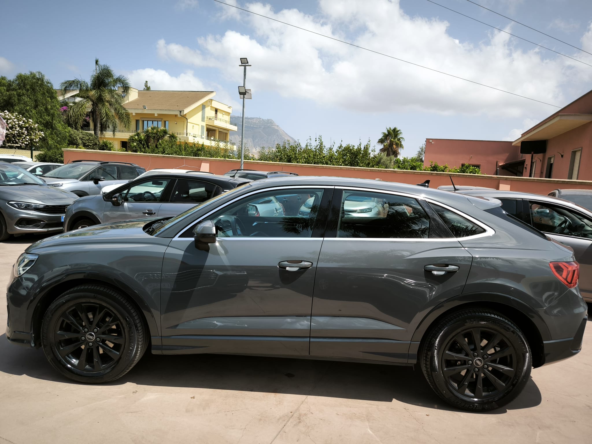 Audi Q3 SPB 35 TDI S tronic Business Plus