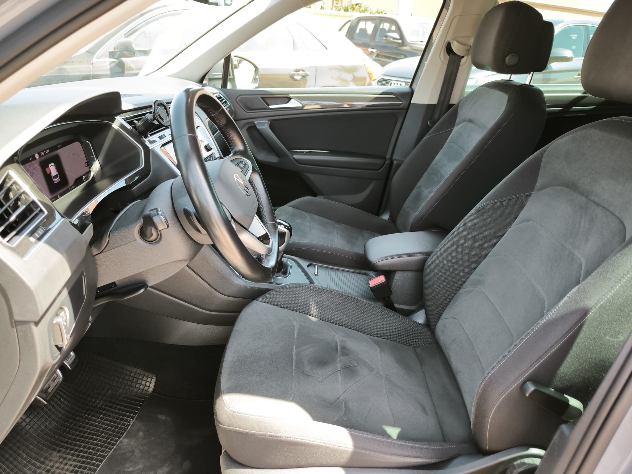 Volkswagen Tiguan 2.0 TDI 150 CV SCR DSG Elegance
