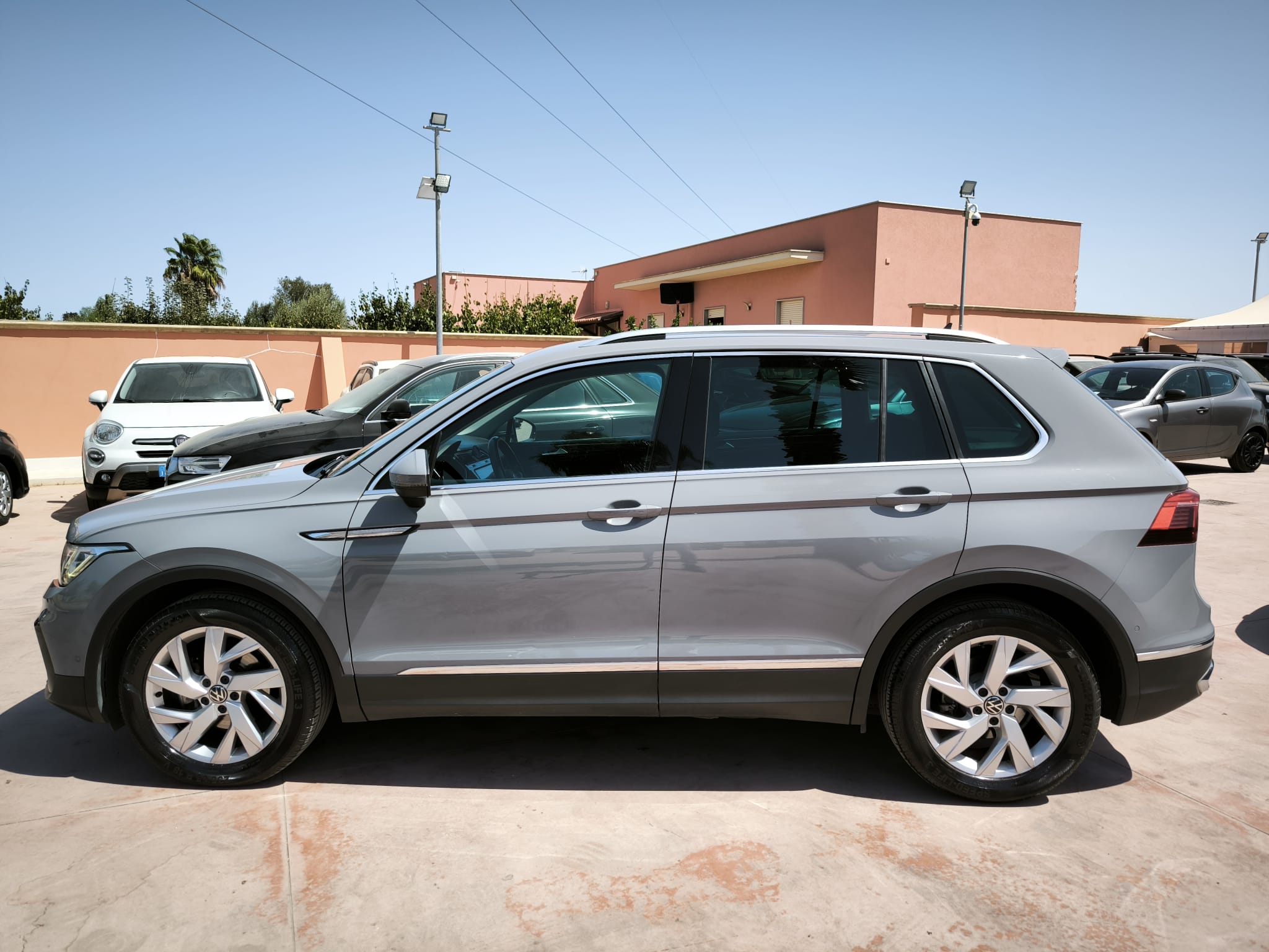 Volkswagen Tiguan 2.0 TDI 150 CV SCR DSG Elegance