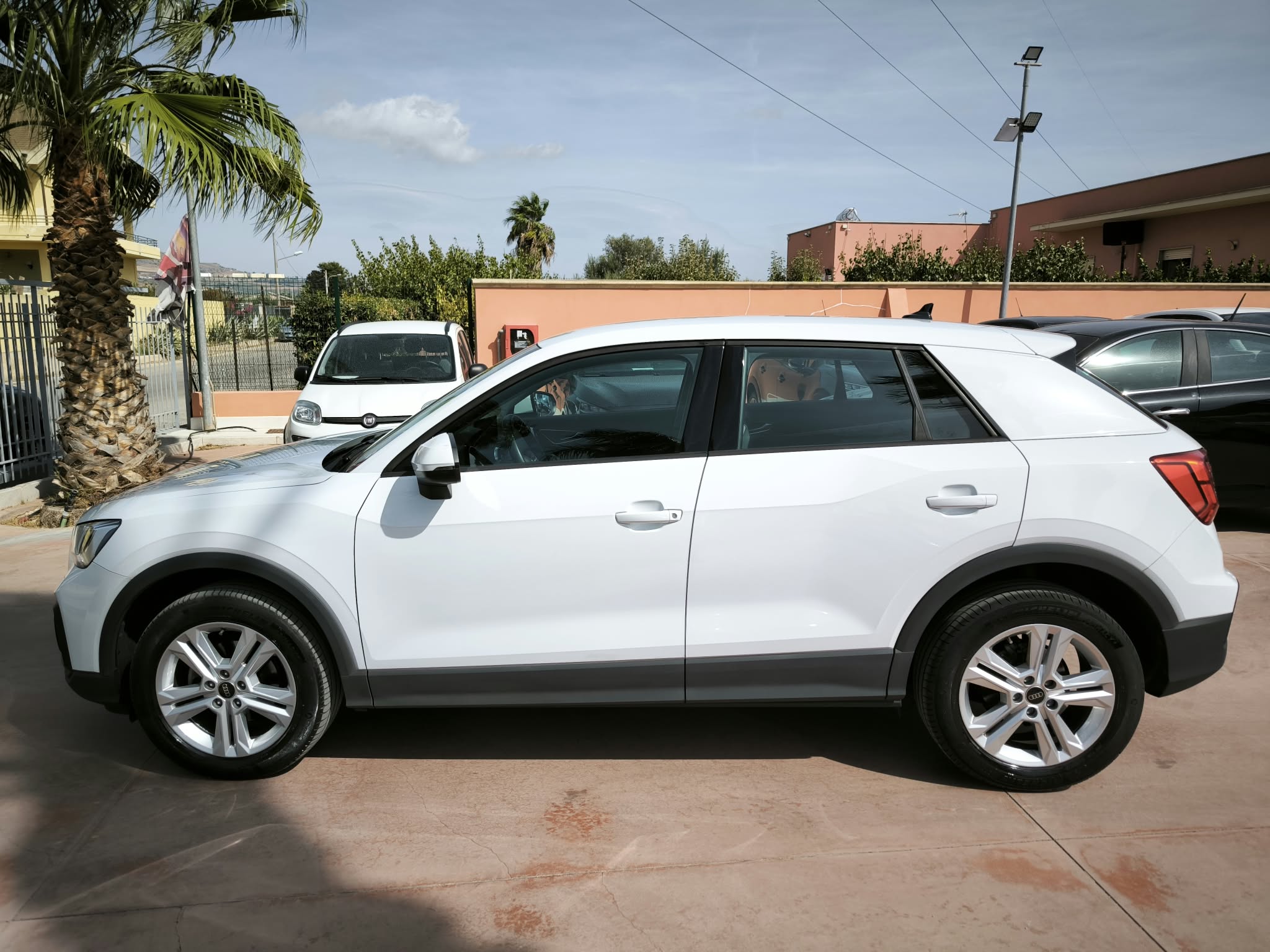 Audi Q2 30 TDI S tronic Business