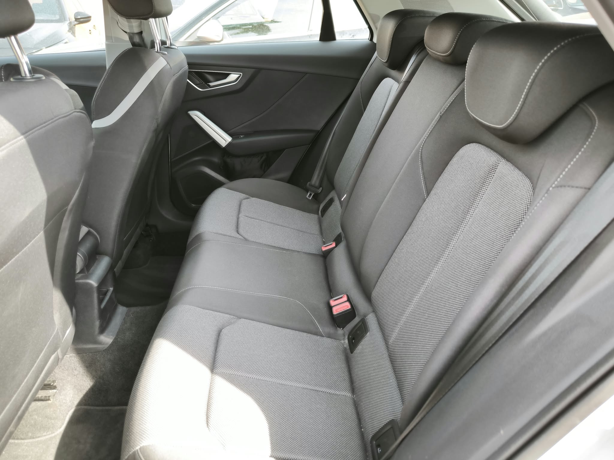 Audi Q2 30 TDI S tronic Business