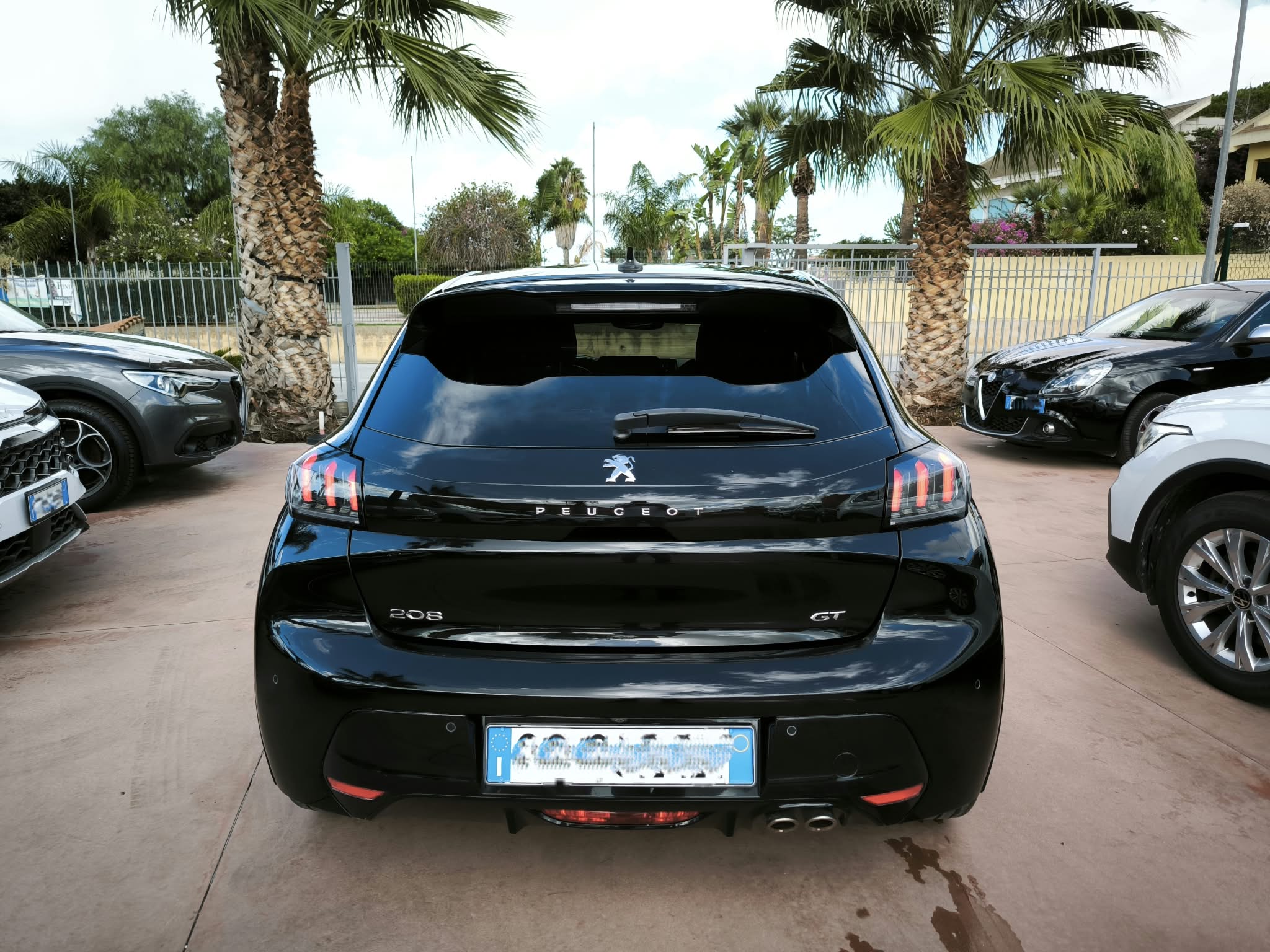 Peugeot 208 PureTech 130 Stop&Start EAT8 5 porte GT